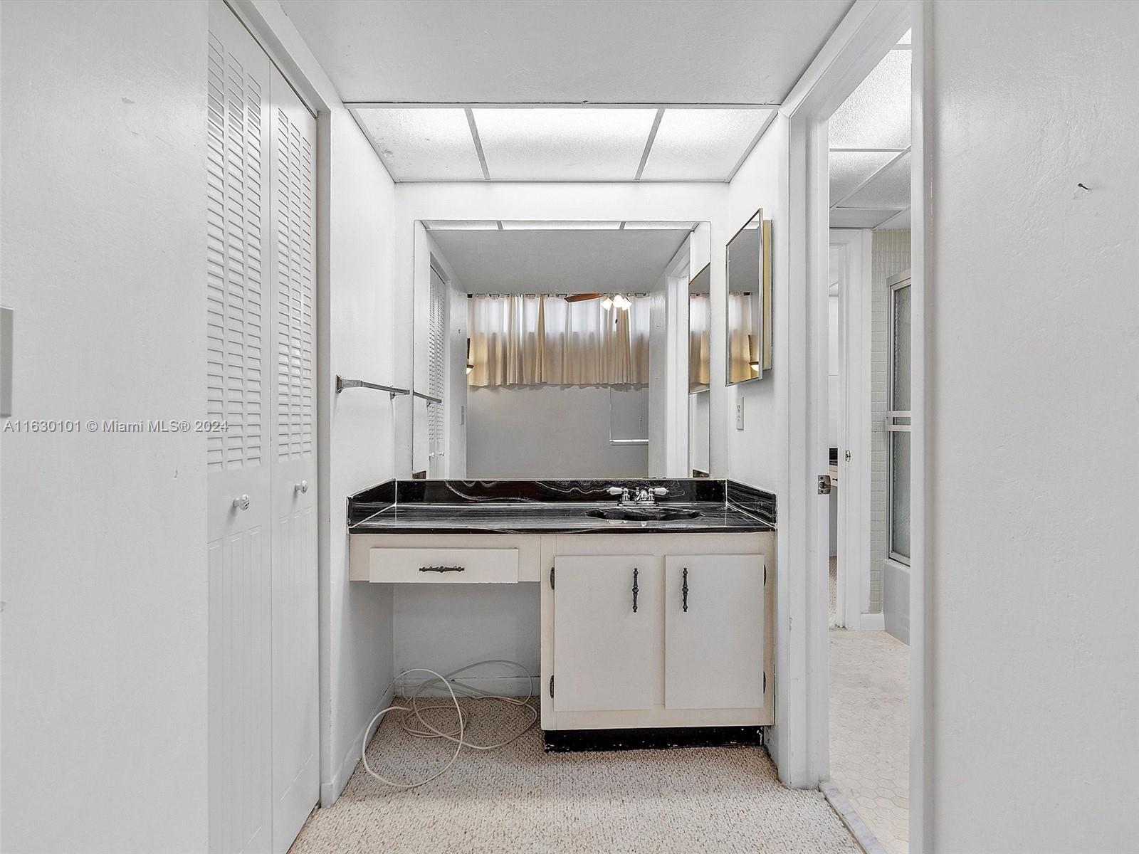 MAJESTIC VIEW CONDO - Residential