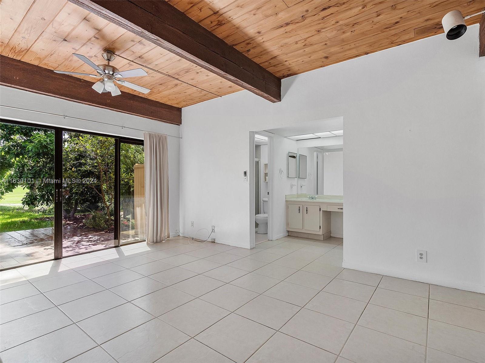 MAJESTIC VIEW CONDO - Residential