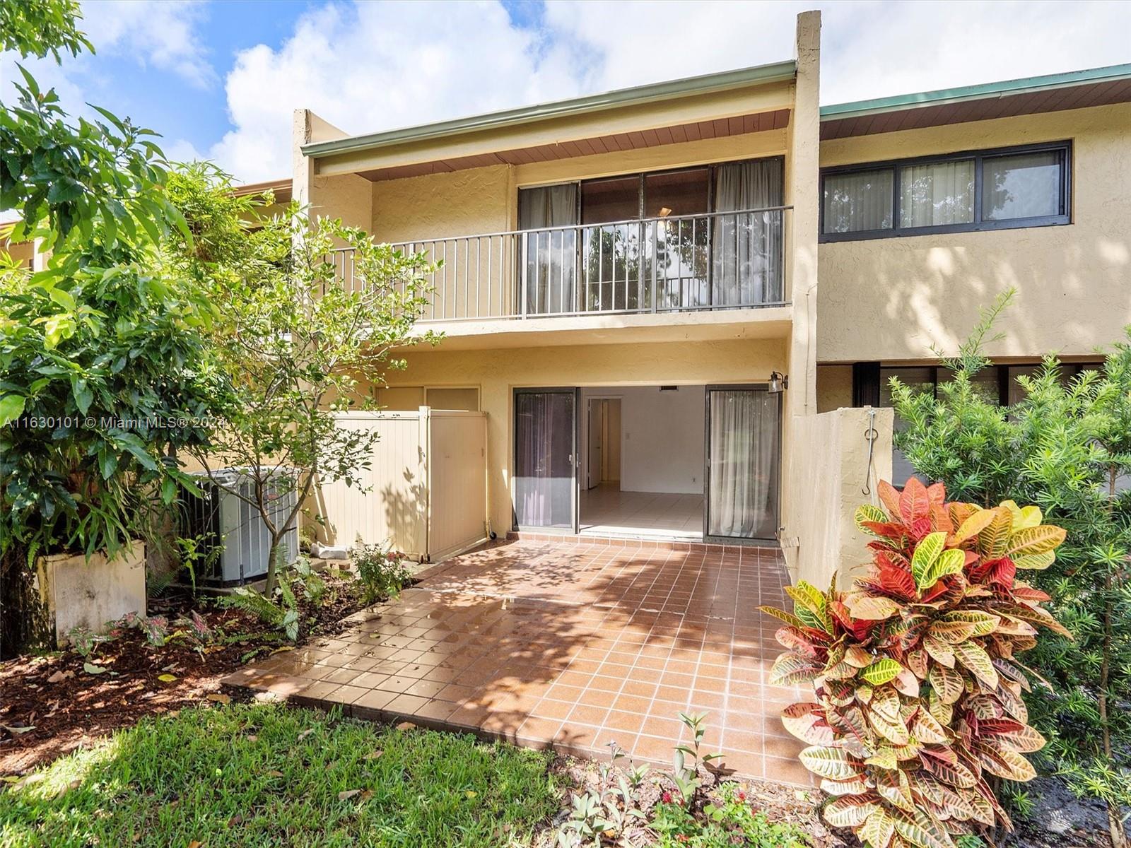 MAJESTIC VIEW CONDO - Residential