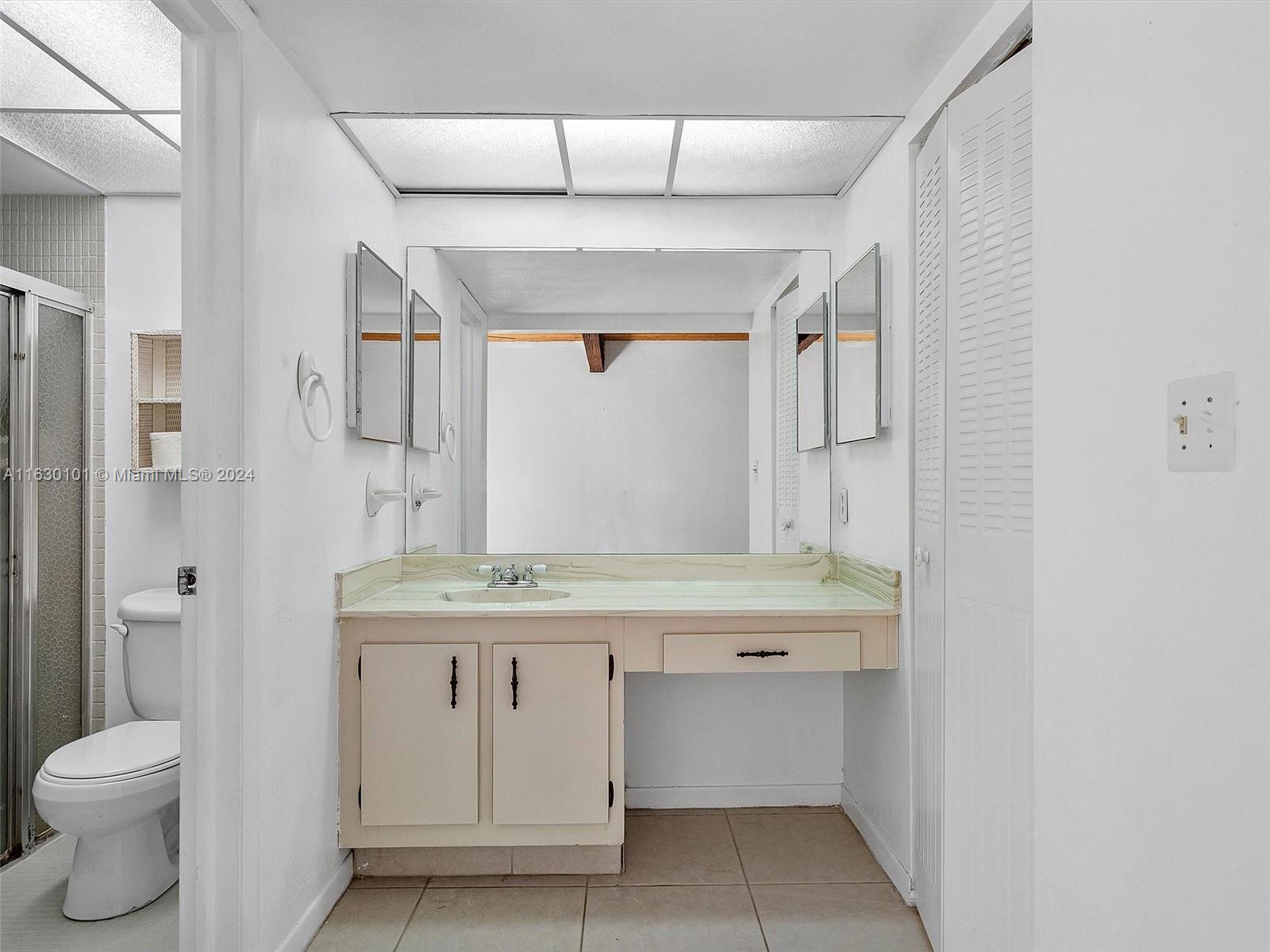 MAJESTIC VIEW CONDO - Residential