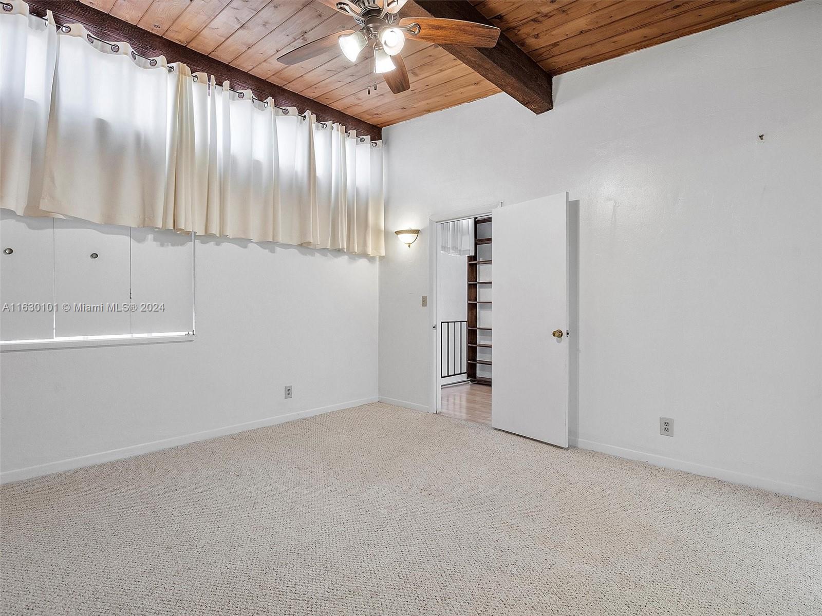 MAJESTIC VIEW CONDO - Residential