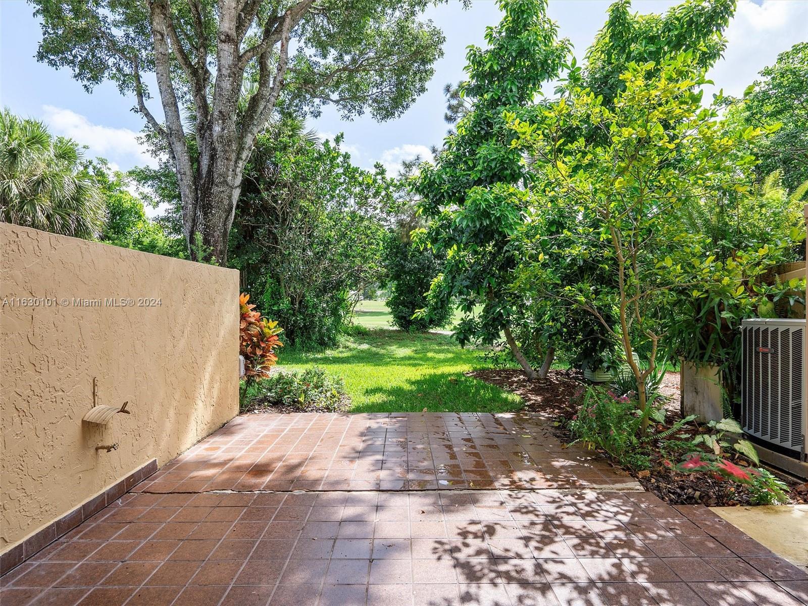 MAJESTIC VIEW CONDO - Residential