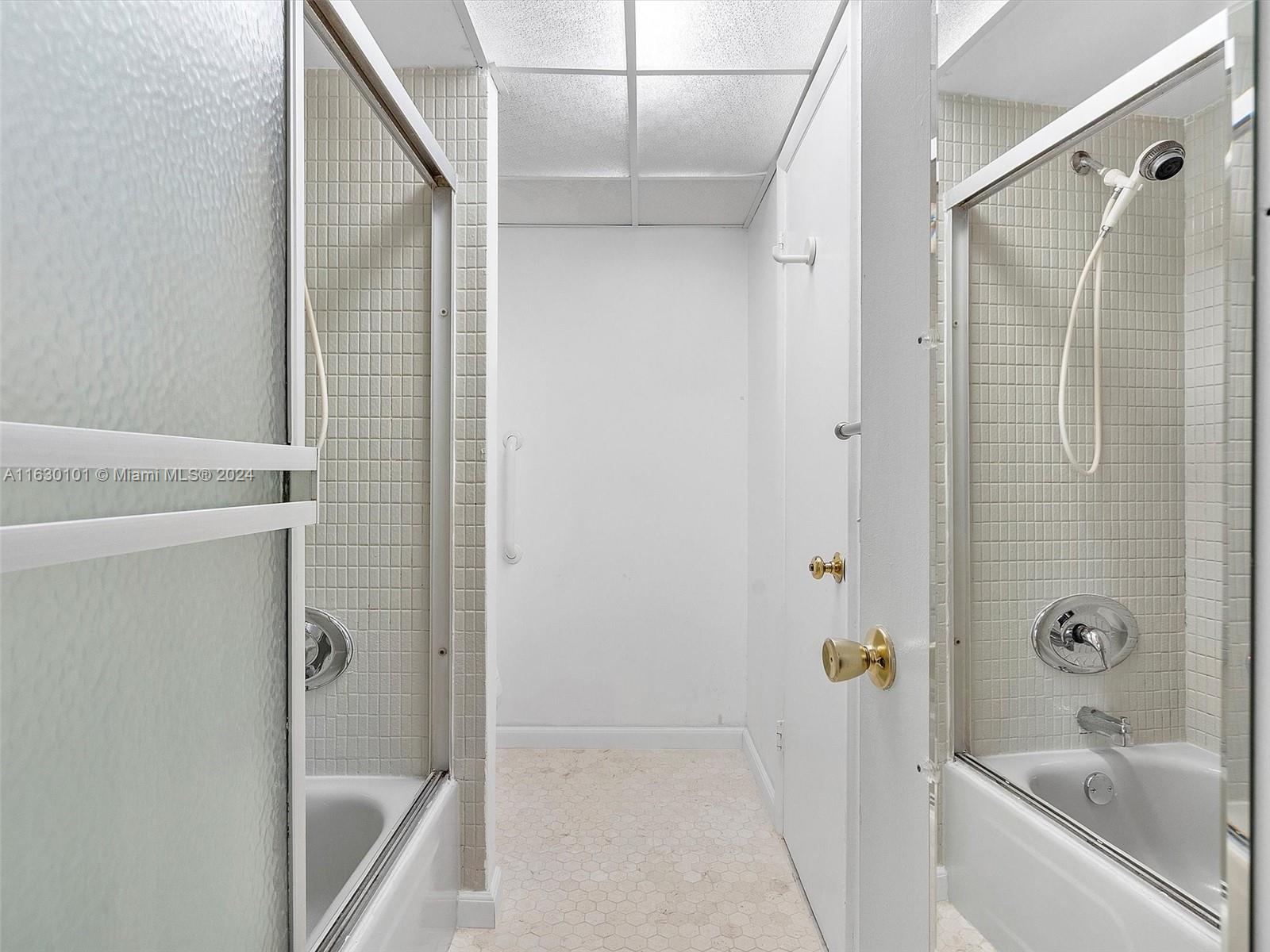 MAJESTIC VIEW CONDO - Residential