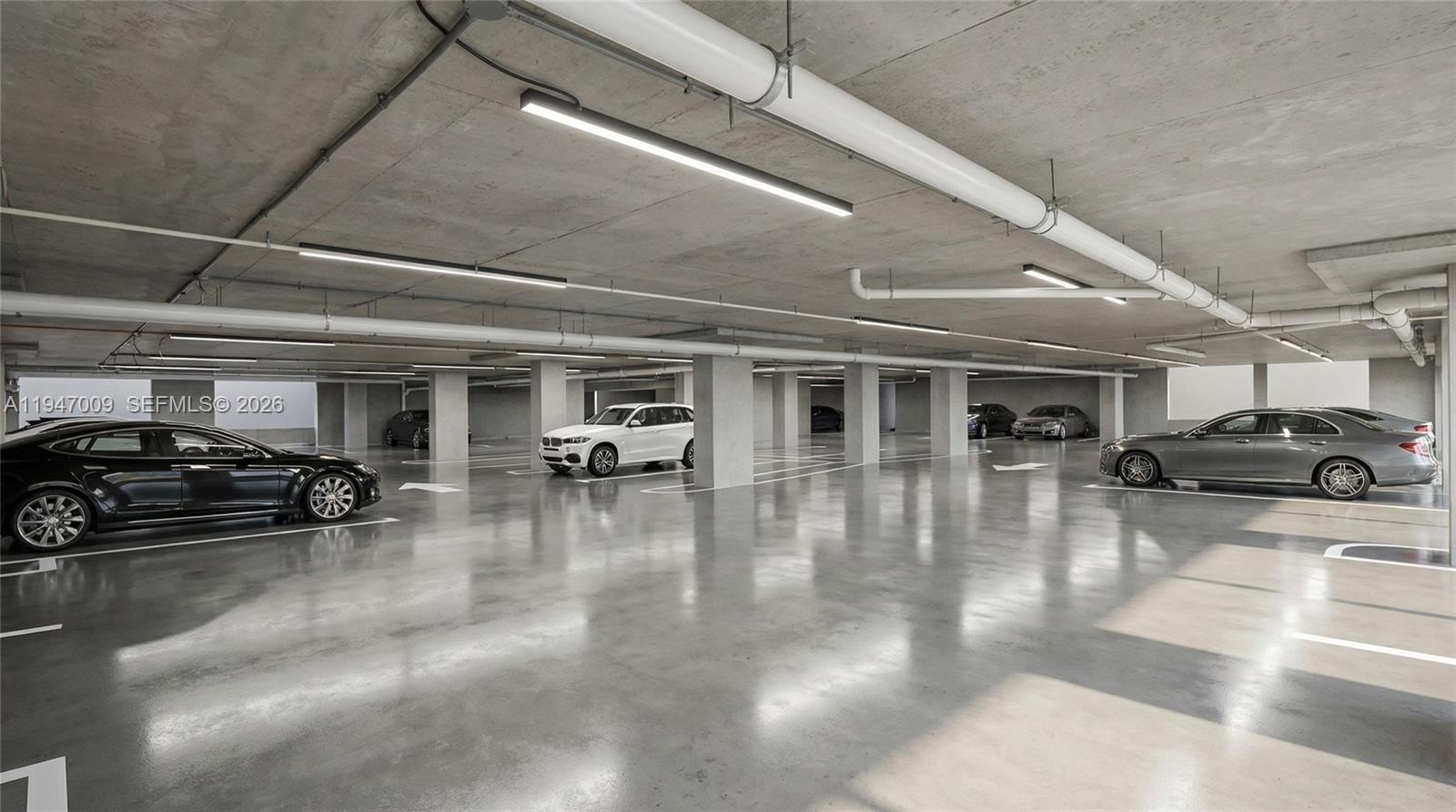 Eturna Residences - Residential