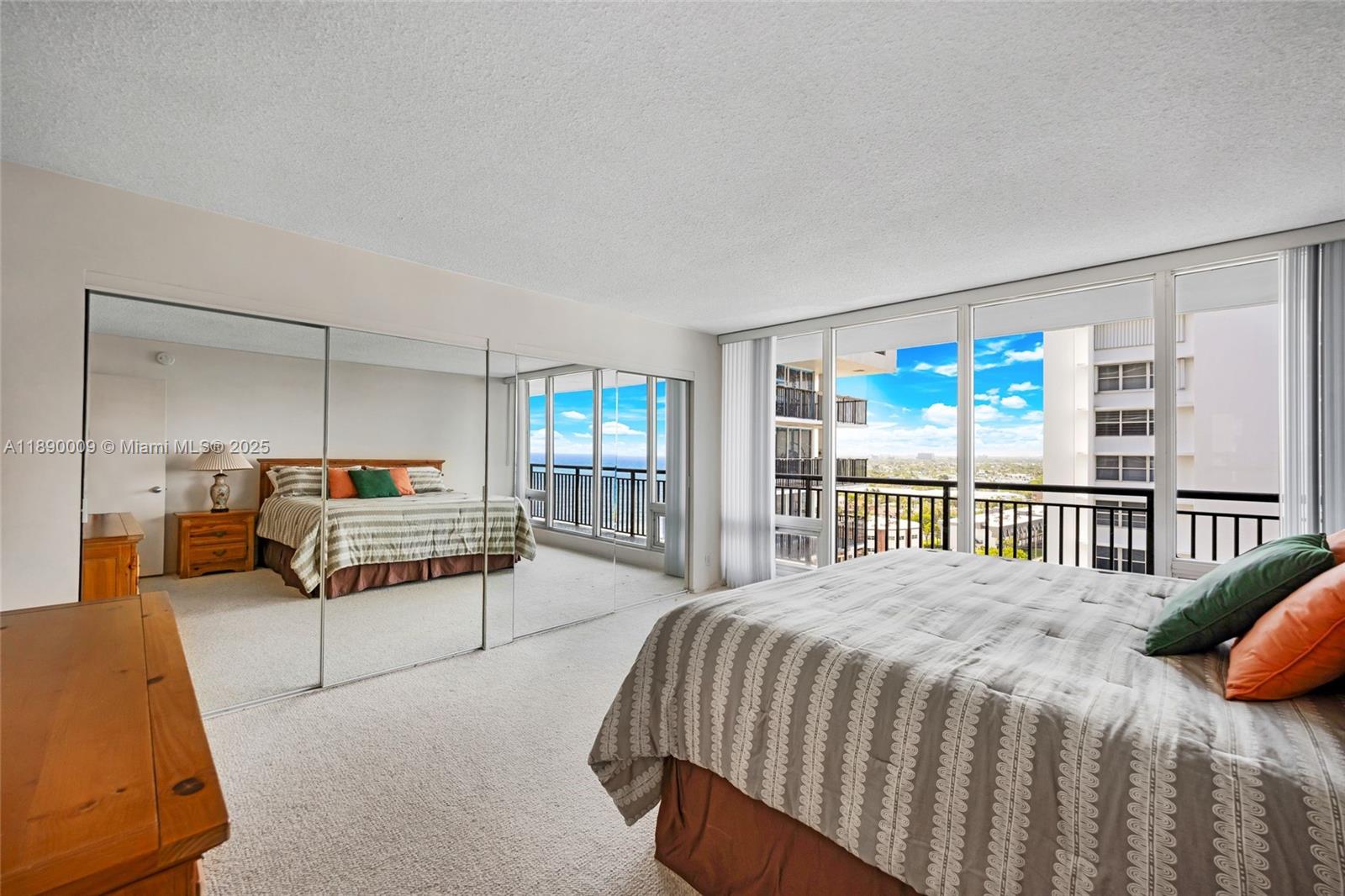 PLAZA SOUTH CONDO - Residential Lease