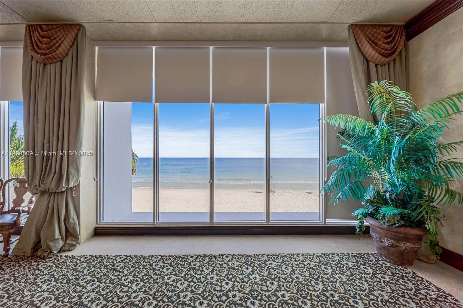 PLAZA SOUTH CONDO - Residential Lease