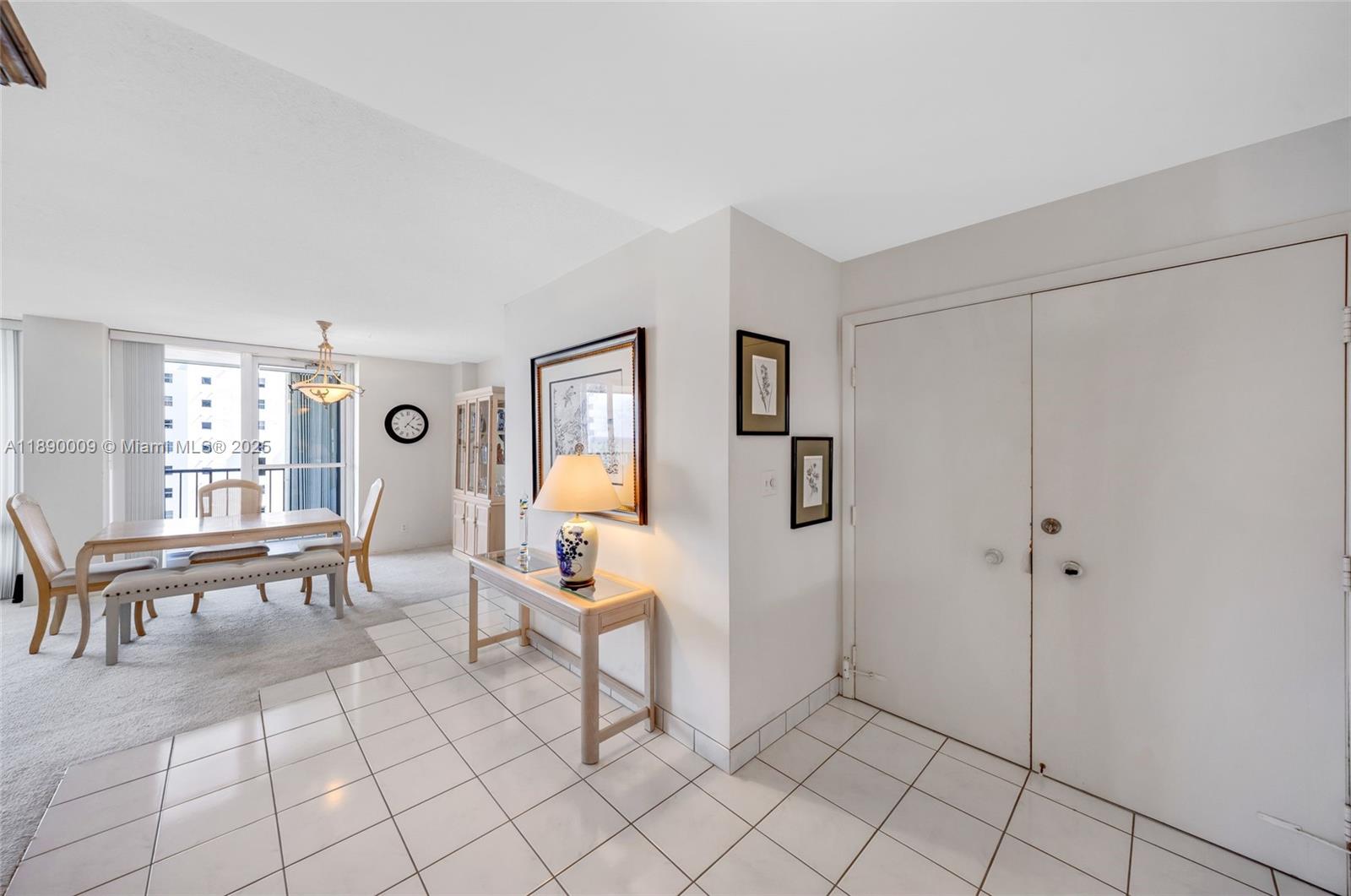 PLAZA SOUTH CONDO - Residential Lease