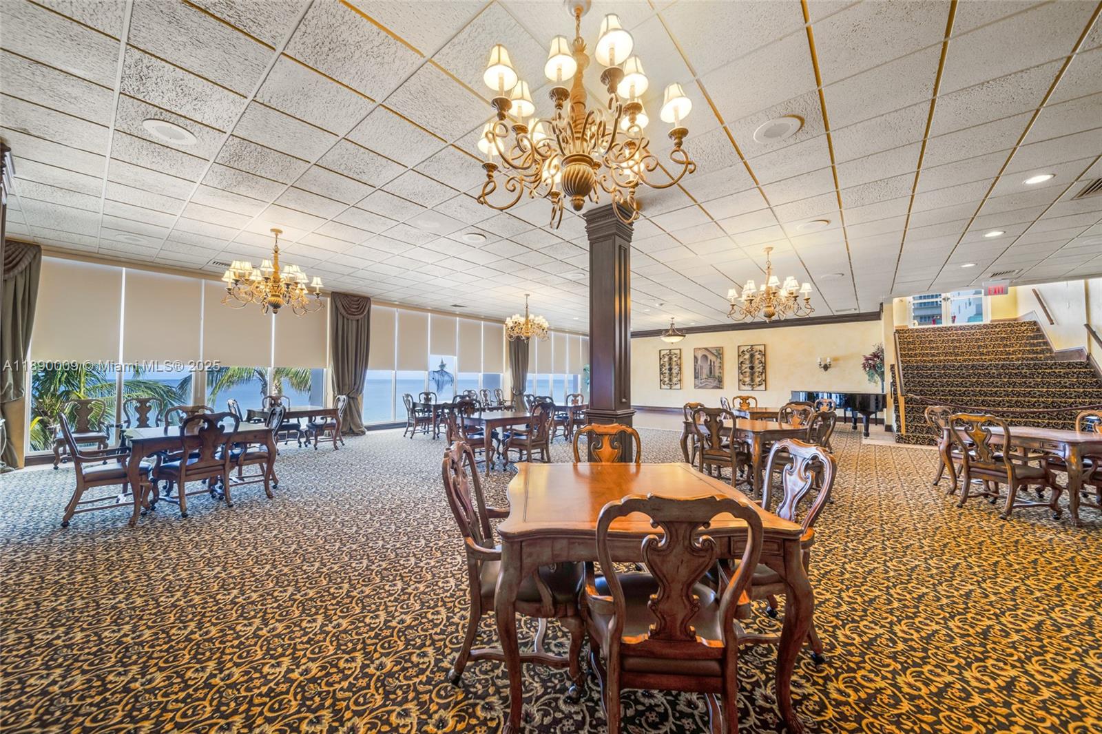 PLAZA SOUTH CONDO - Residential Lease