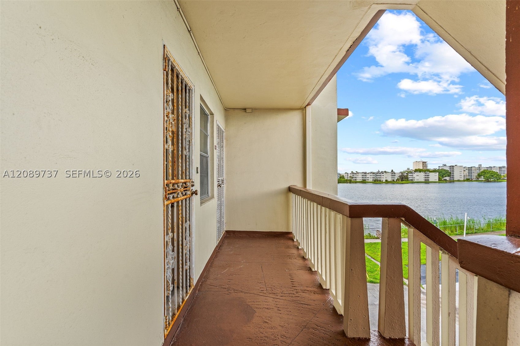 1481 NE Miami Gardens Dr 363