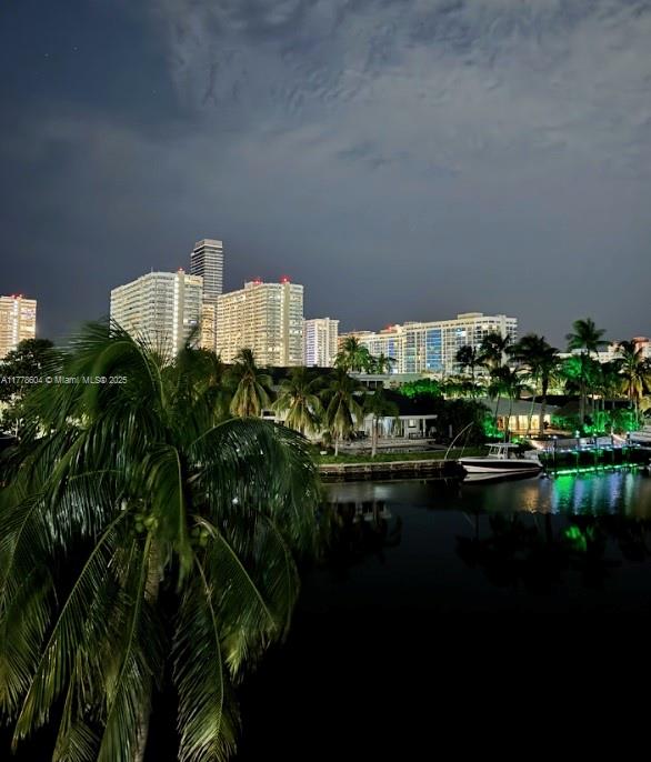 HALLANDALE BEACH PRIVATE - Residential