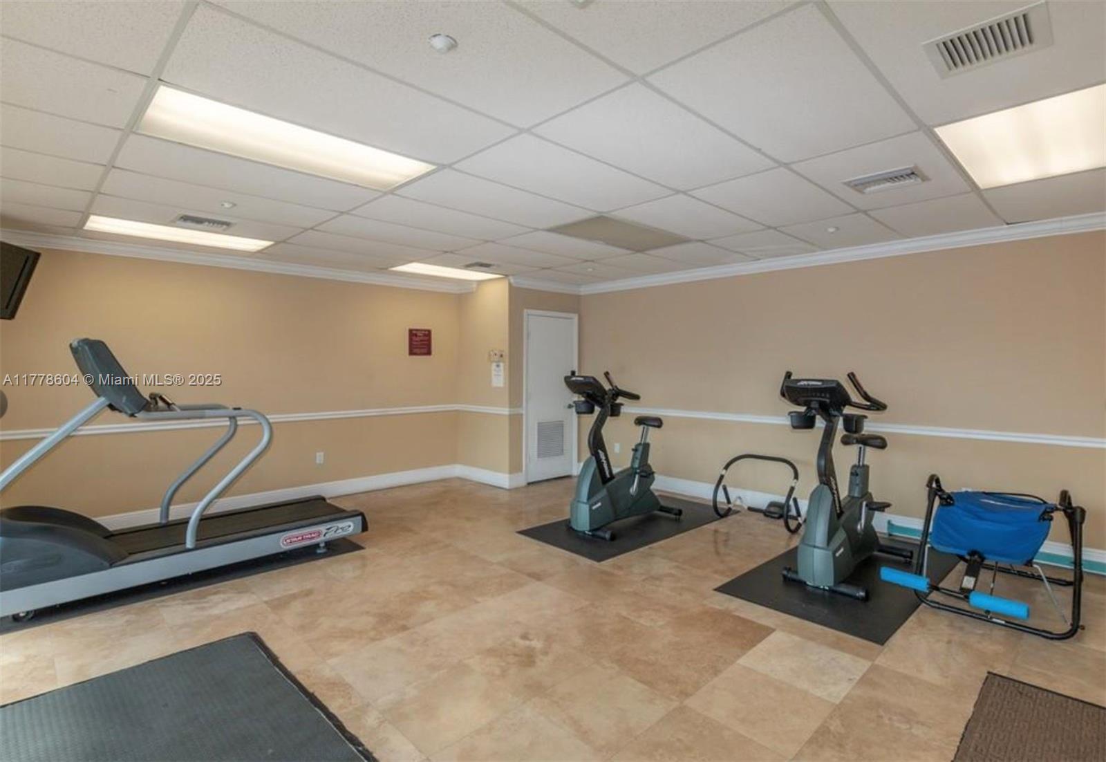 HALLANDALE BEACH PRIVATE - Residential