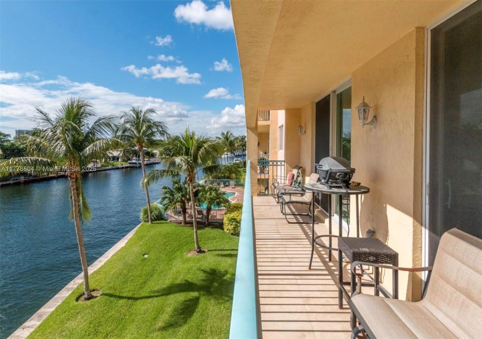 HALLANDALE BEACH PRIVATE - Residential