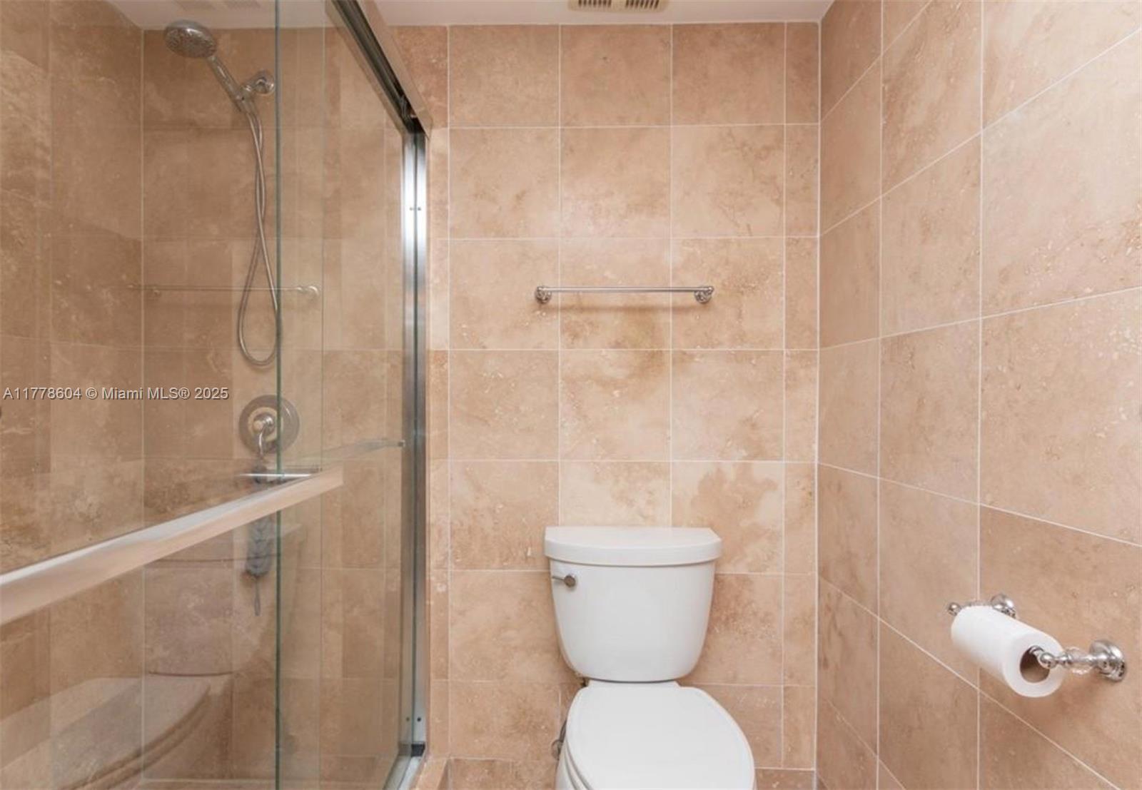 HALLANDALE BEACH PRIVATE - Residential