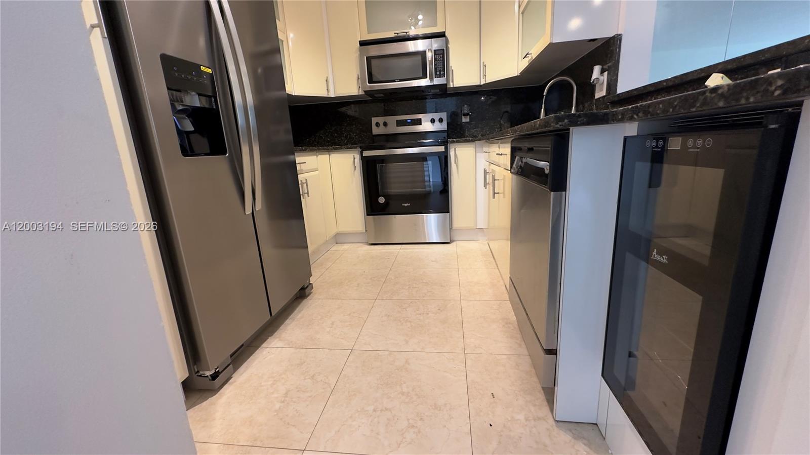 1701 NE 191st St A110