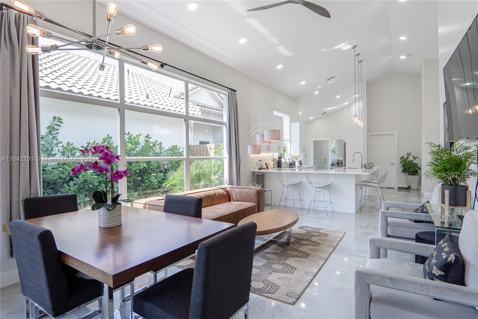 BANYANS OF ARVIDA COUNTRY - Residential