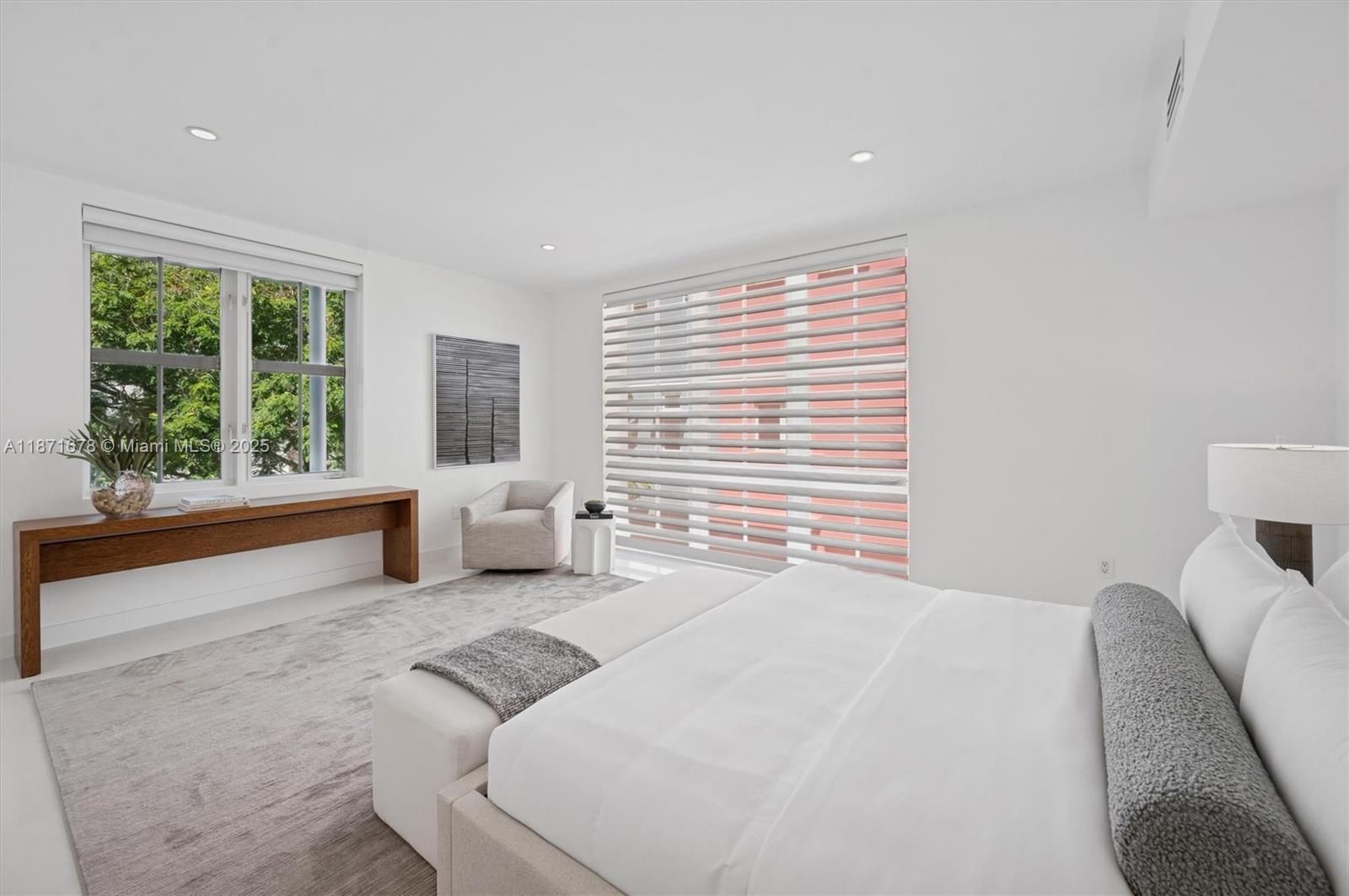 AQUA AT ALLISON ISLAND - Residential