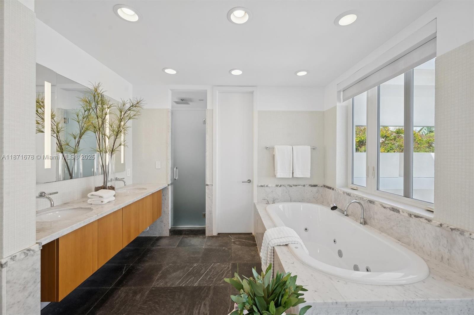 AQUA AT ALLISON ISLAND - Residential