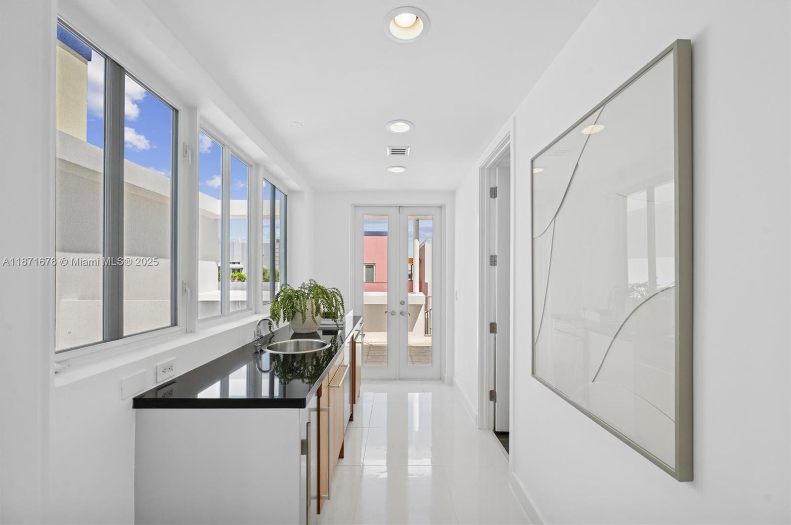AQUA AT ALLISON ISLAND - Residential