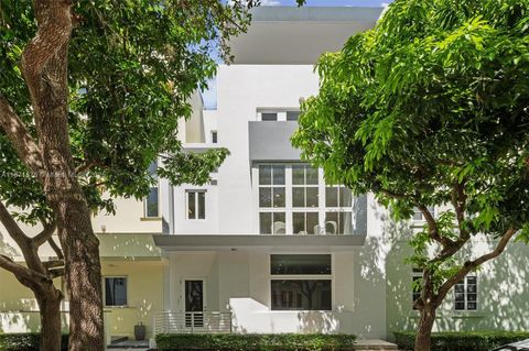 Photo of 211 Water Way, Miami Beach, FL 33141 (MLS # A11871678)