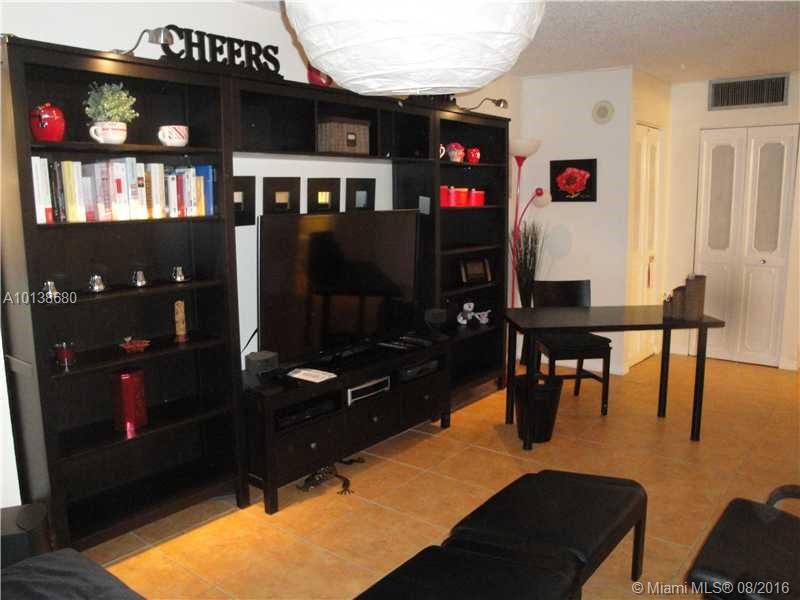 Plaza Of The Americas - Residential Lease