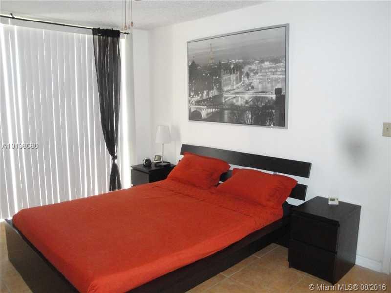 Plaza Of The Americas - Residential Lease