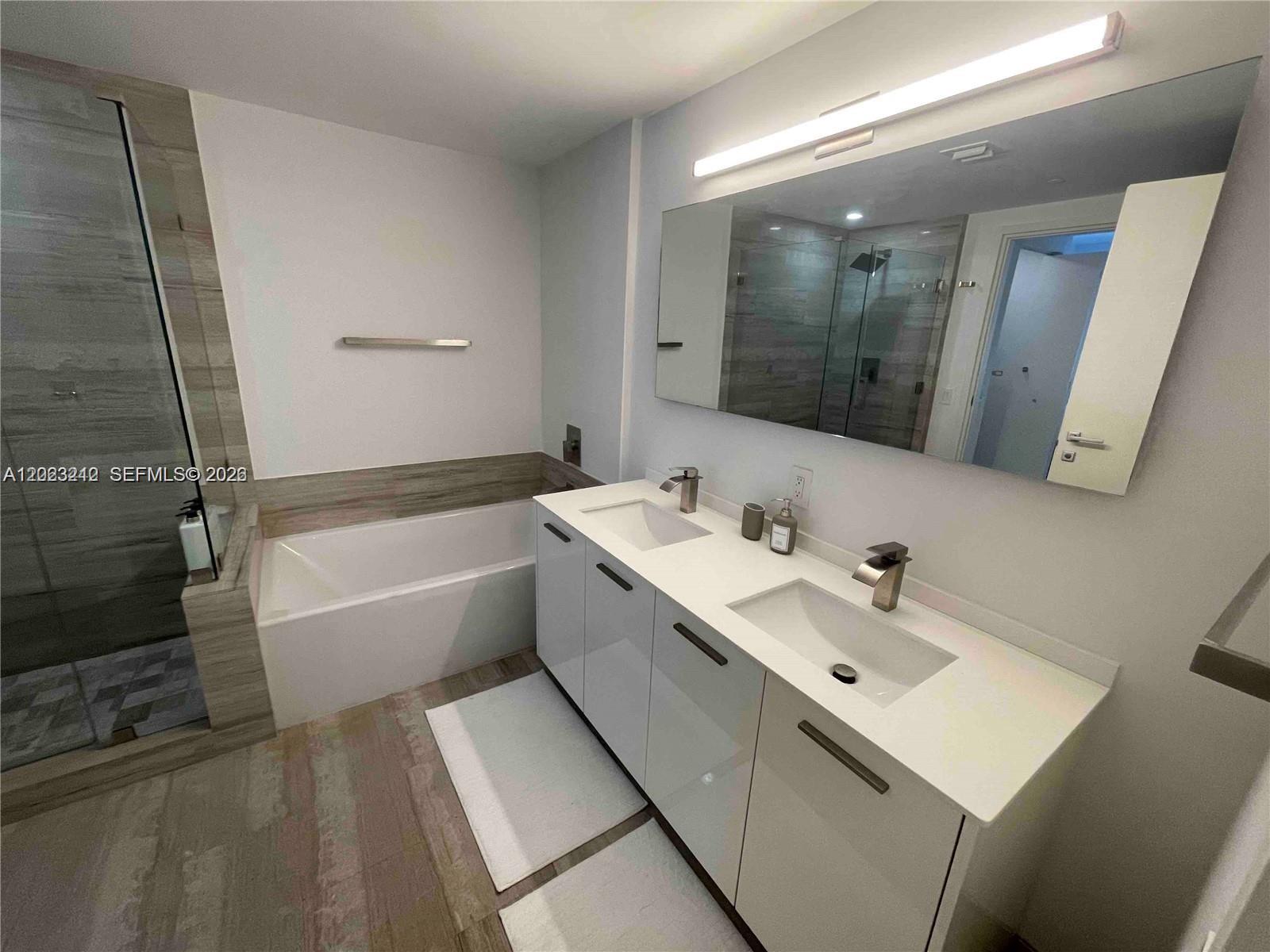 BRICKELLHOUSE CONDO - Residential