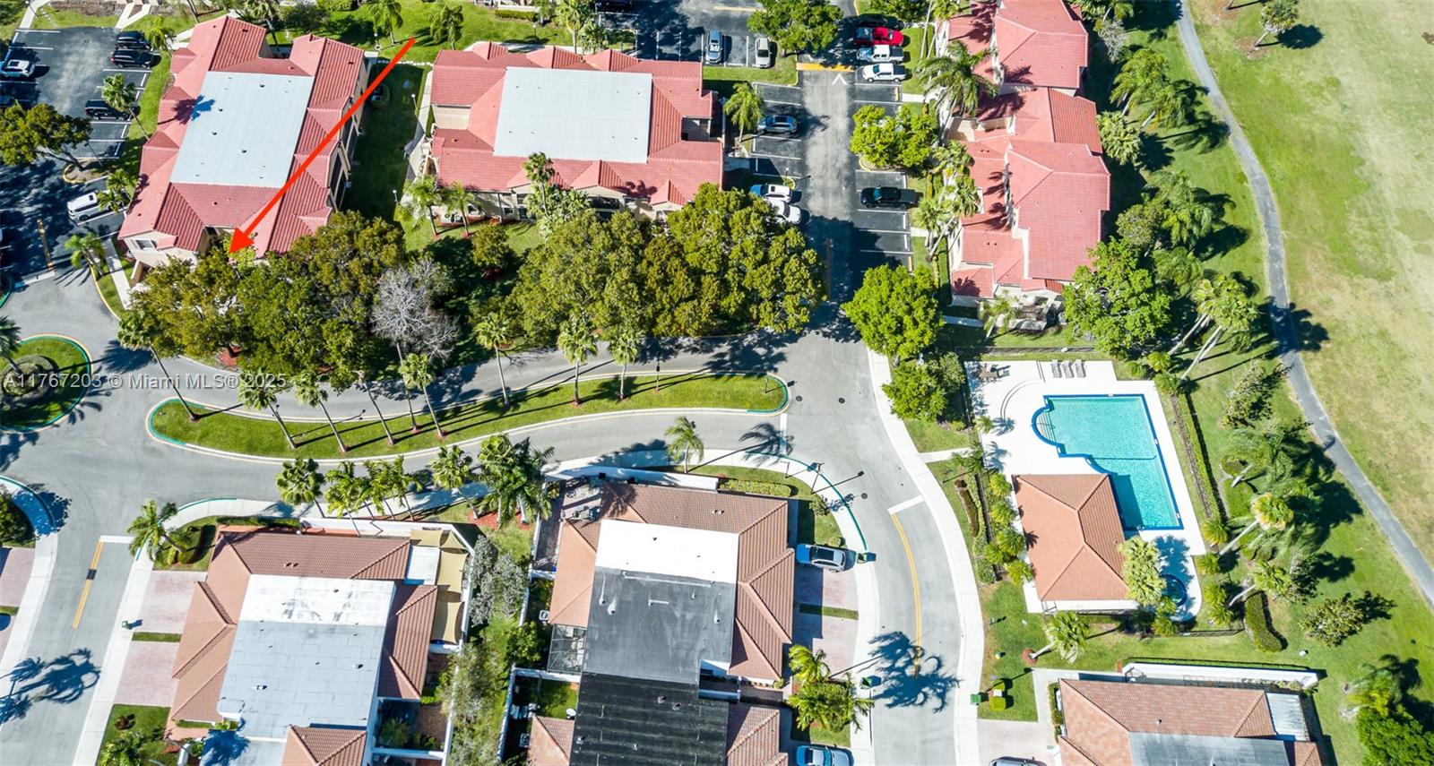 LAS VERDES CONDO - Residential