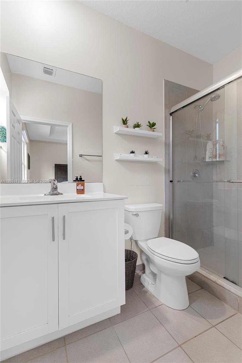 AQUABELLA SECTION TWO - Residential