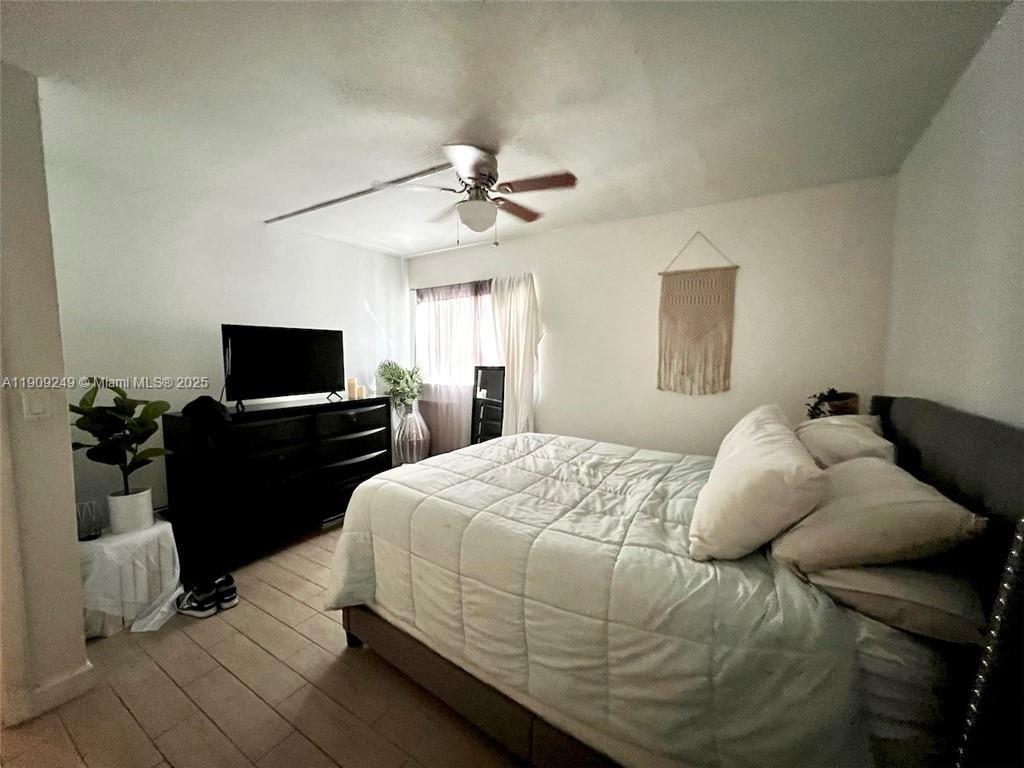 PORTO FINO GARDENS CONDO - Residential