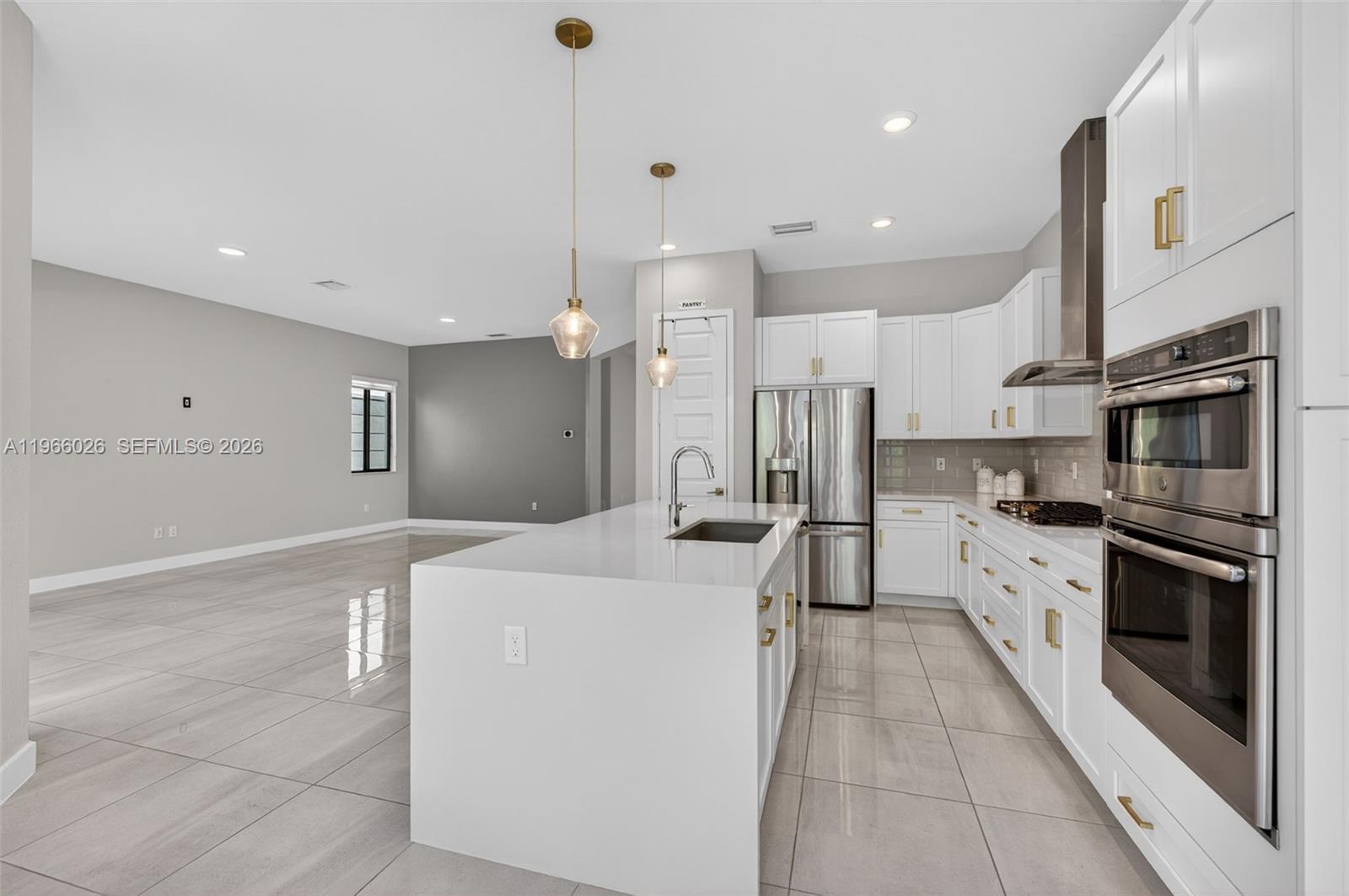 TRIPLE H RANCH PLAT - Residential