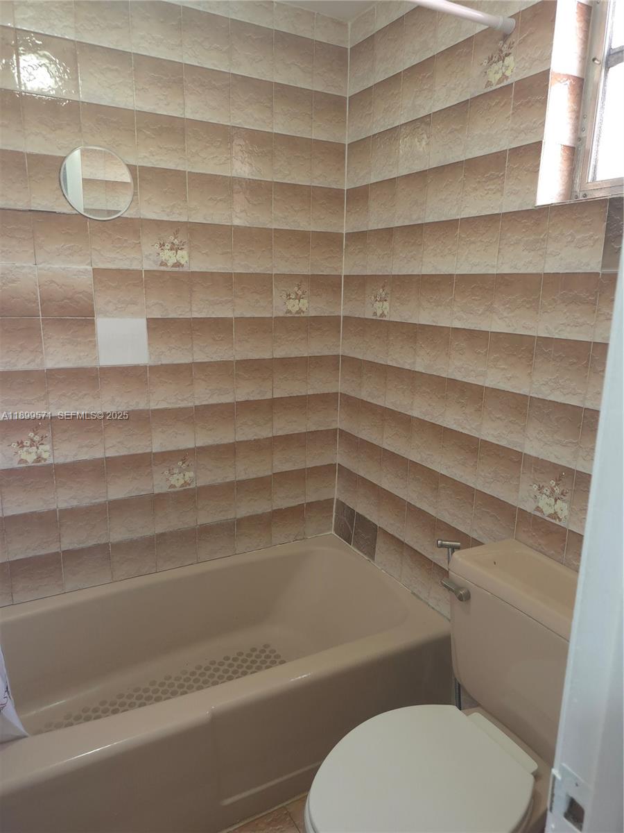 WINONA PARK - Residential Income