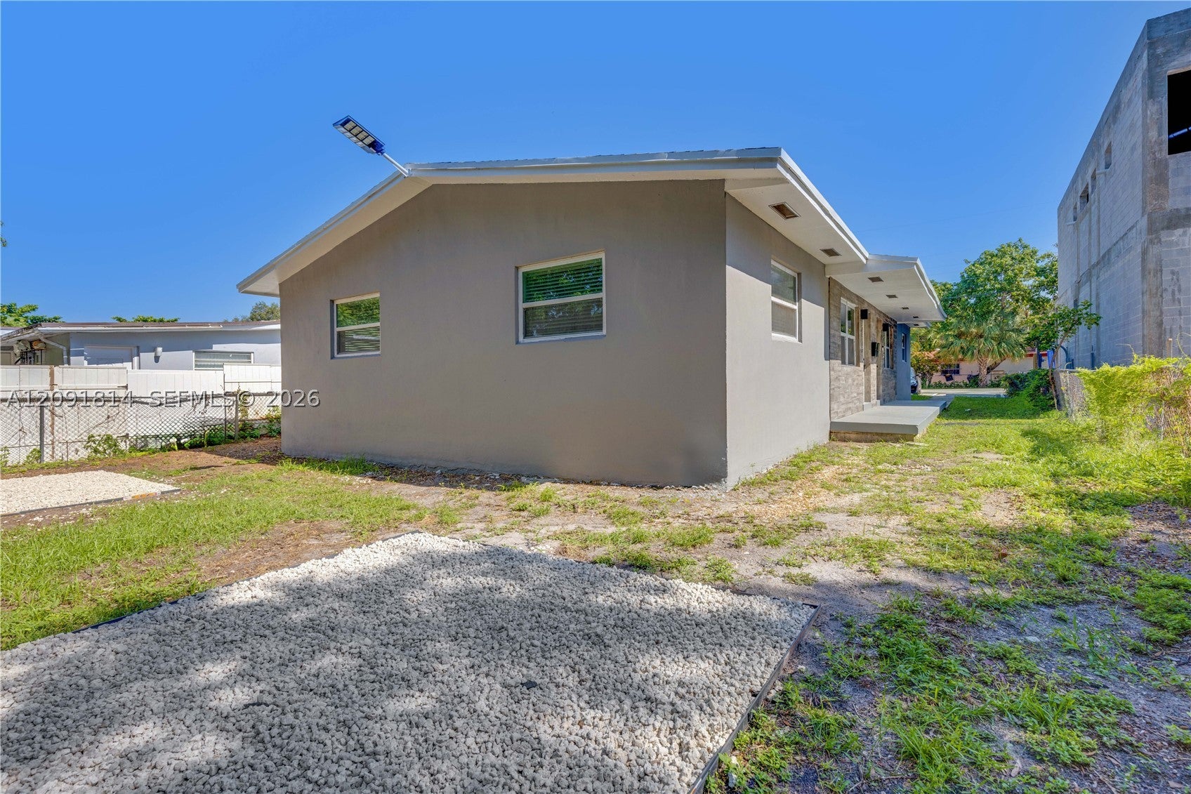 2510 NE 182nd Ter