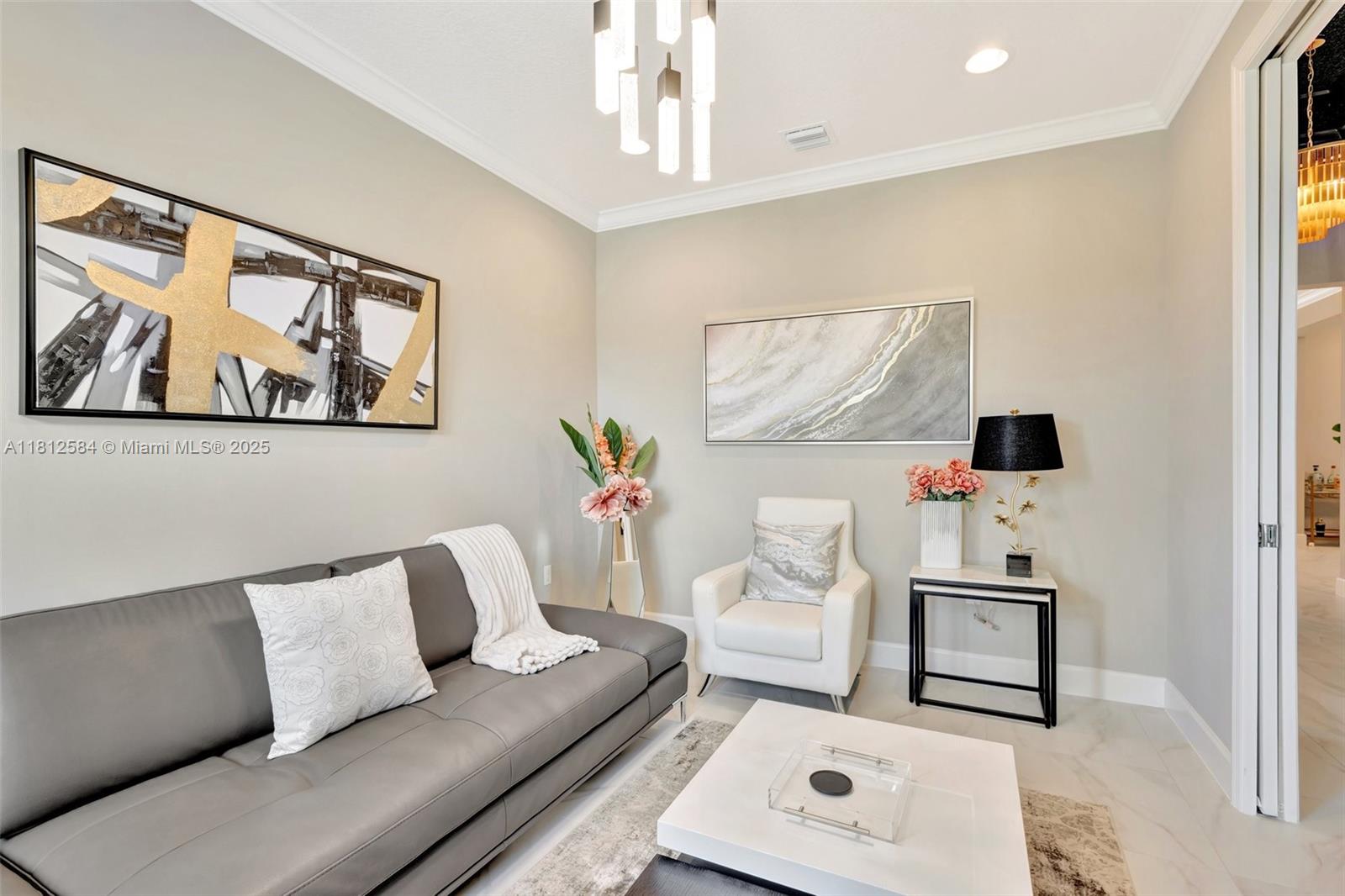 Valencia Grove - Residential
