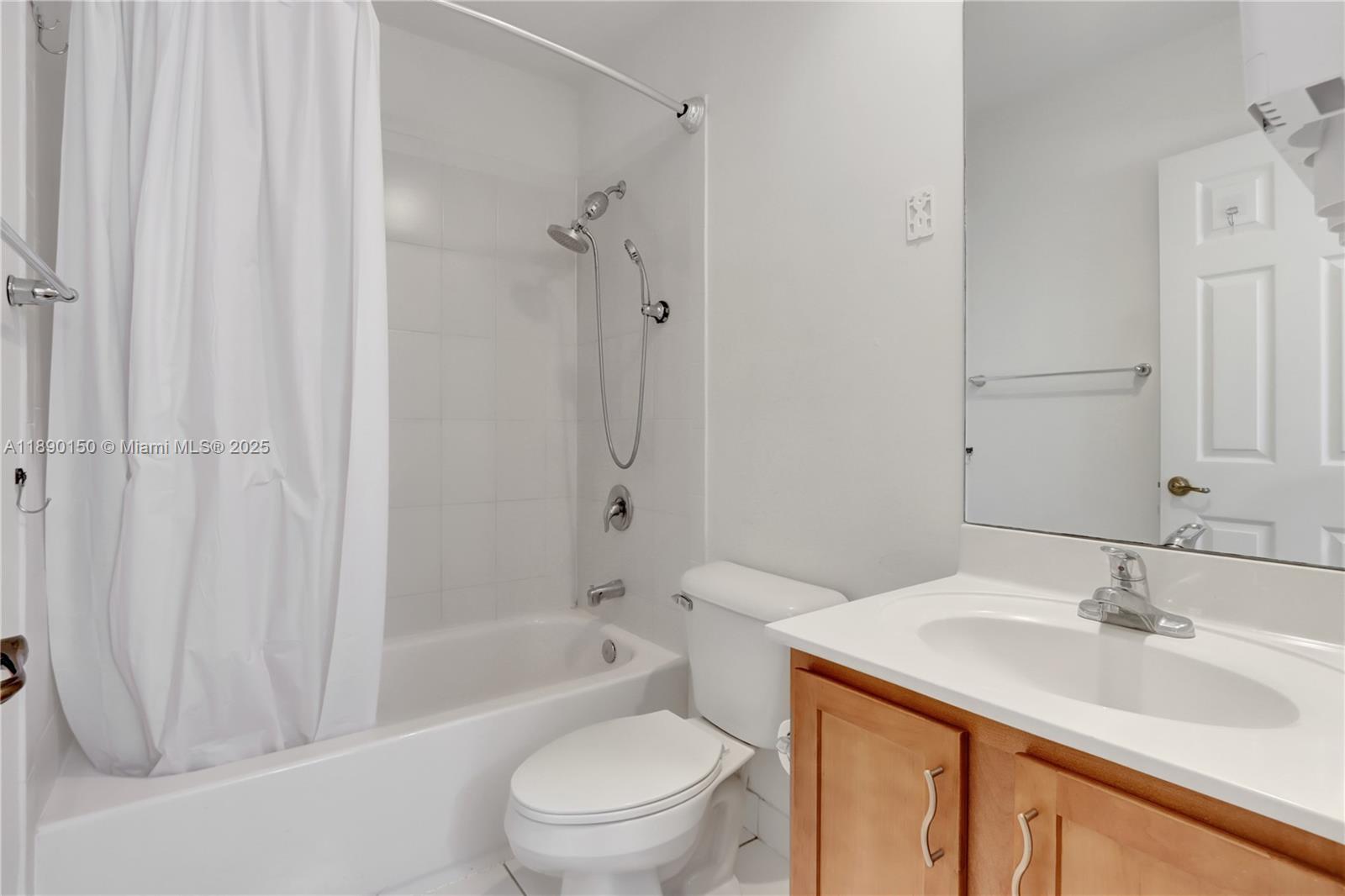 VILLAGE WALK - Residential Lease
