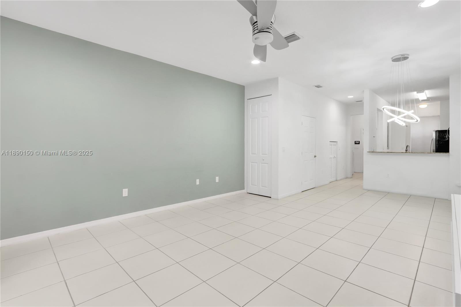 VILLAGE WALK - Residential Lease