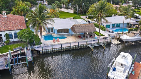 Photo of 11360 W Teach Rd, Palm Beach Gardens, FL 33410 (MLS # A12091501)