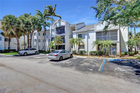 Condominium in Tamarac FL 5686 Rock Island Rd Rd.jpg