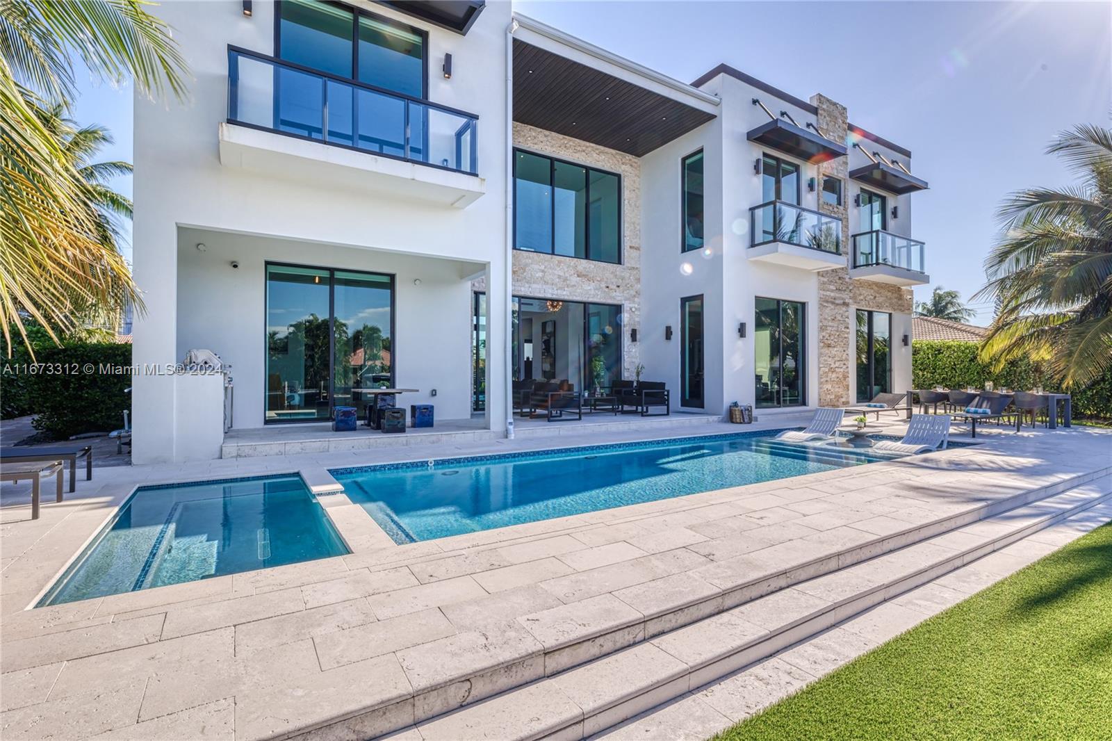 CORAL RIDGE COUNTRY CLUB - Residential Lease