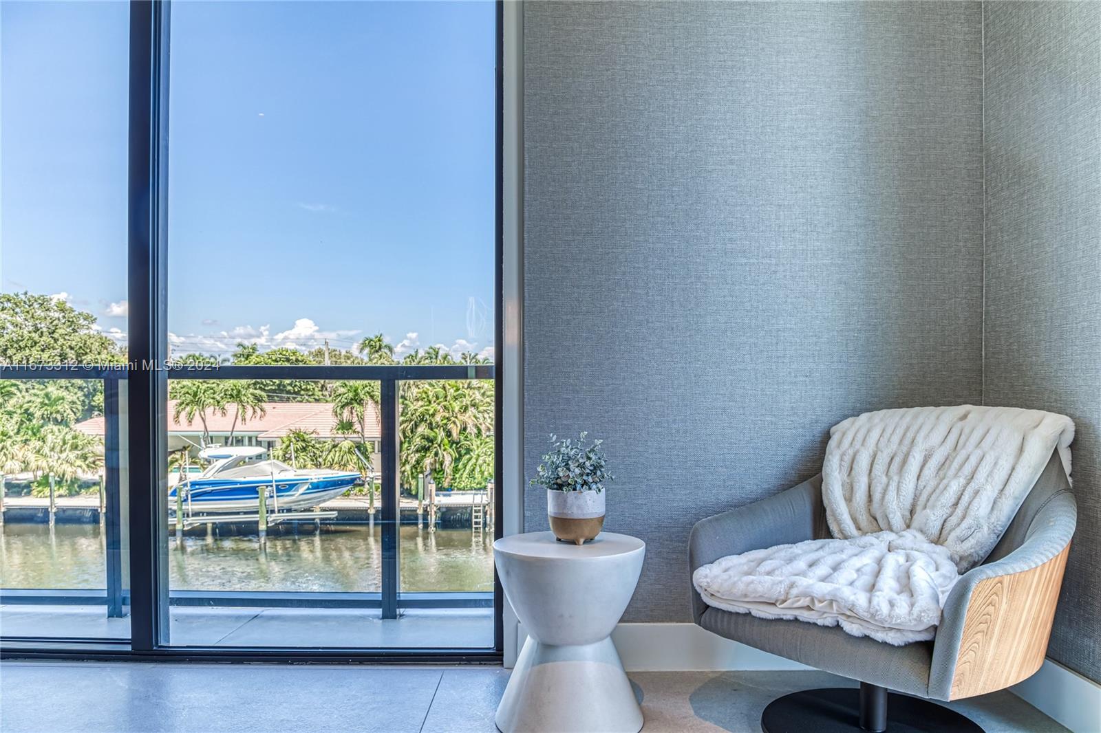 CORAL RIDGE COUNTRY CLUB - Residential Lease