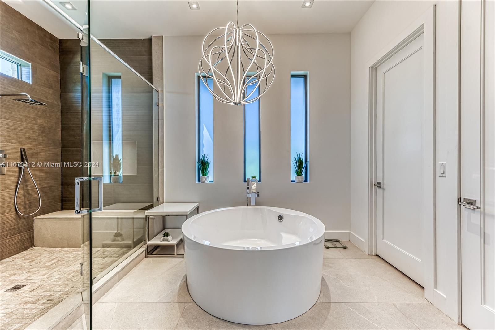 CORAL RIDGE COUNTRY CLUB - Residential Lease