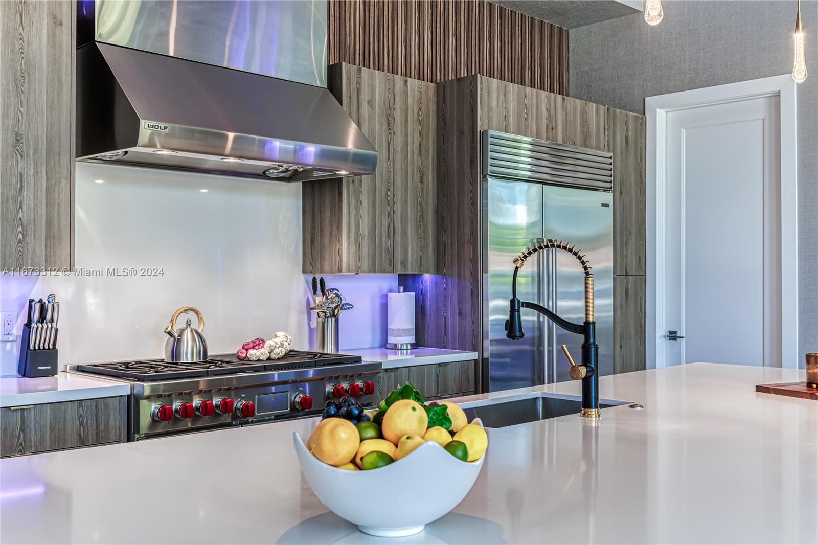 CORAL RIDGE COUNTRY CLUB - Residential Lease