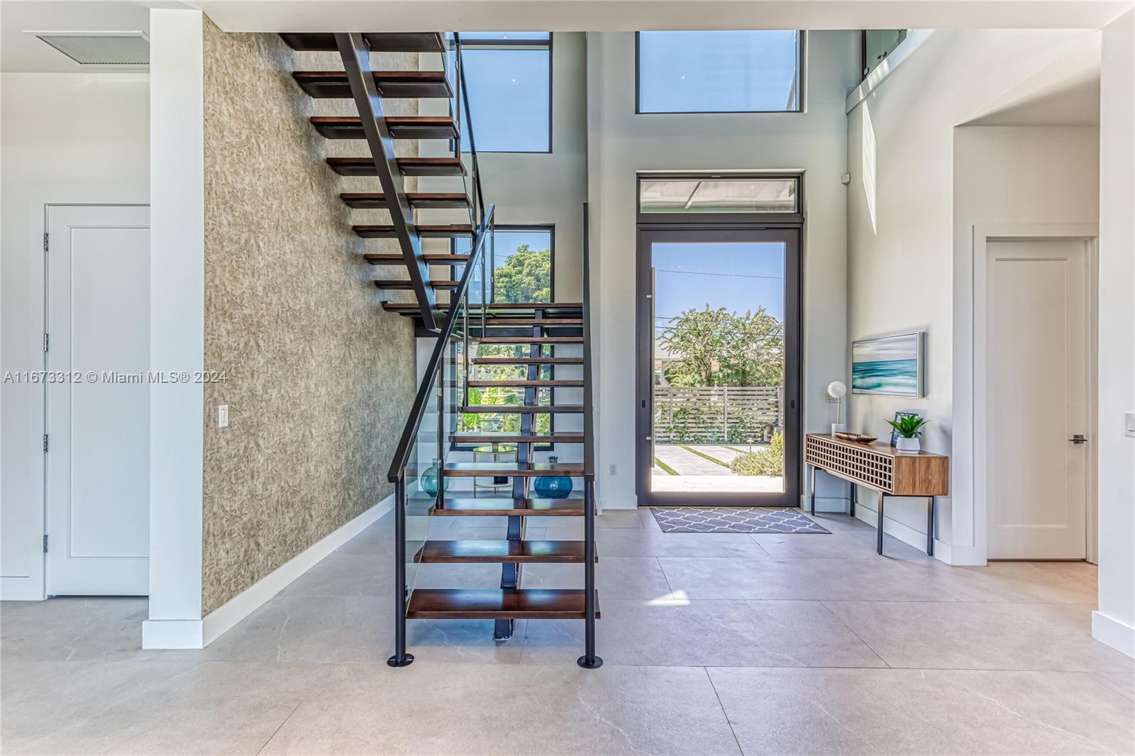 CORAL RIDGE COUNTRY CLUB - Residential Lease