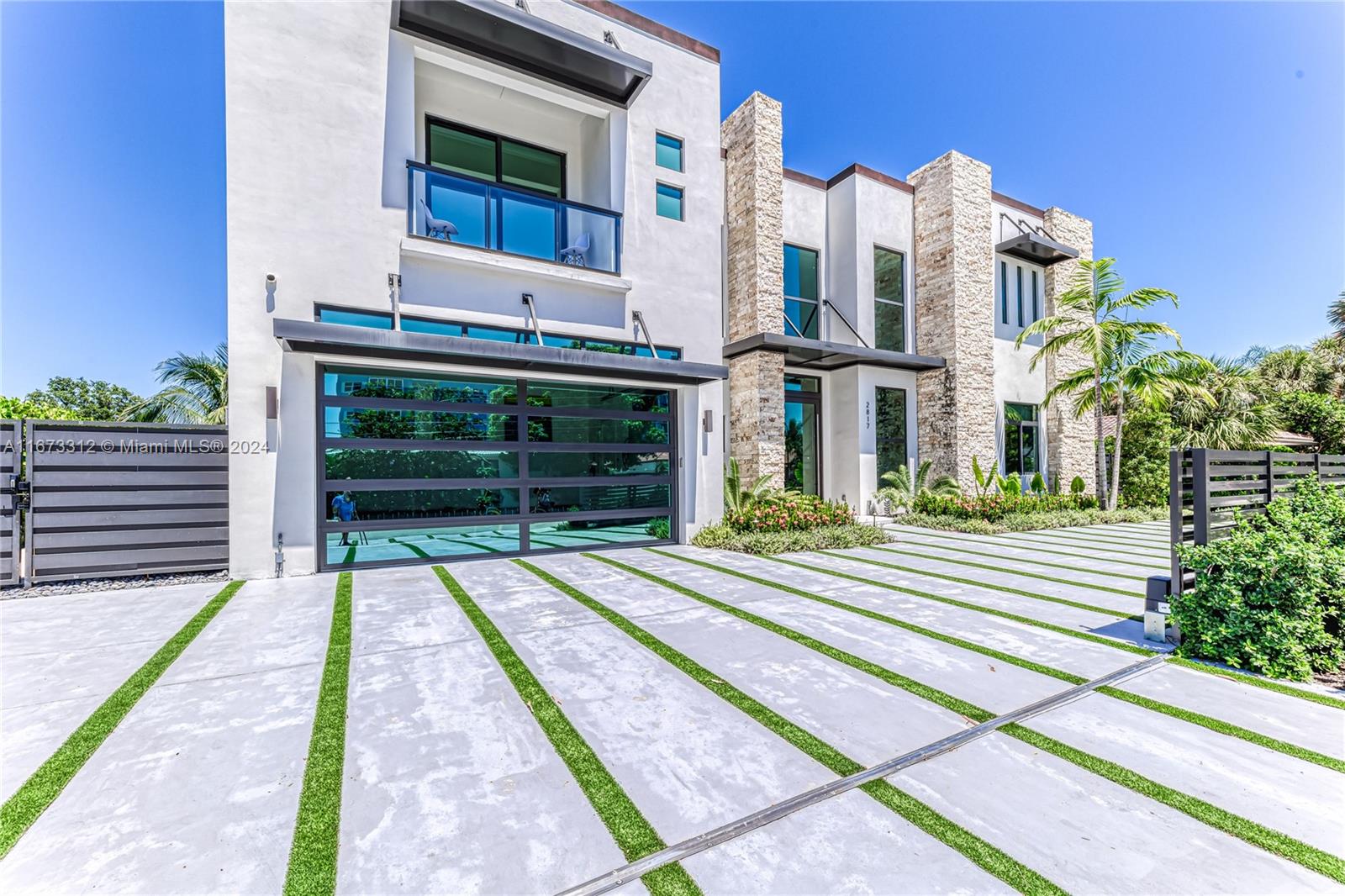 CORAL RIDGE COUNTRY CLUB - Residential Lease