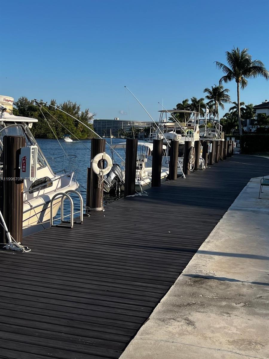 RIVER HOUSE TERRACE CONDO - Residential Lease