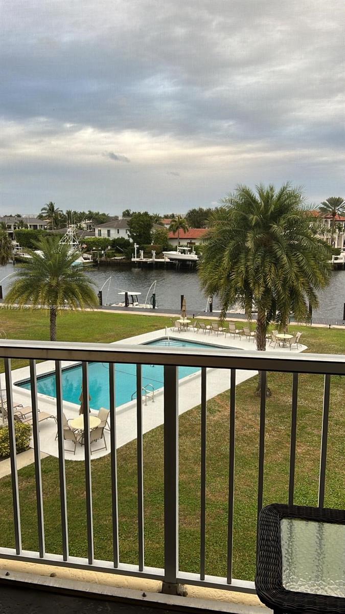 RIVER HOUSE TERRACE CONDO - Residential Lease