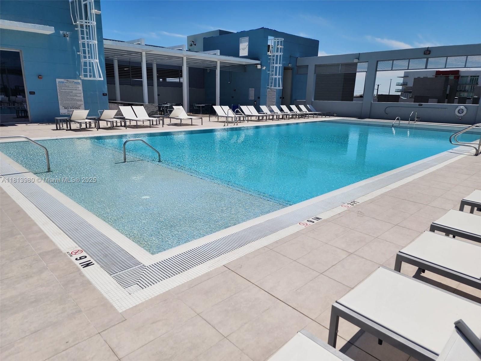 MIDTOWN DORAL CONDO 4 - Residential