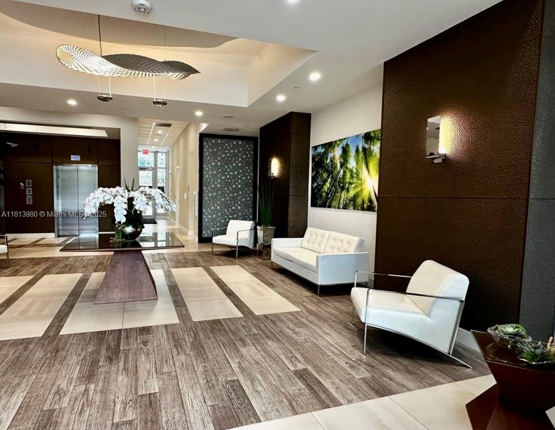 MIDTOWN DORAL CONDO 4 - Residential