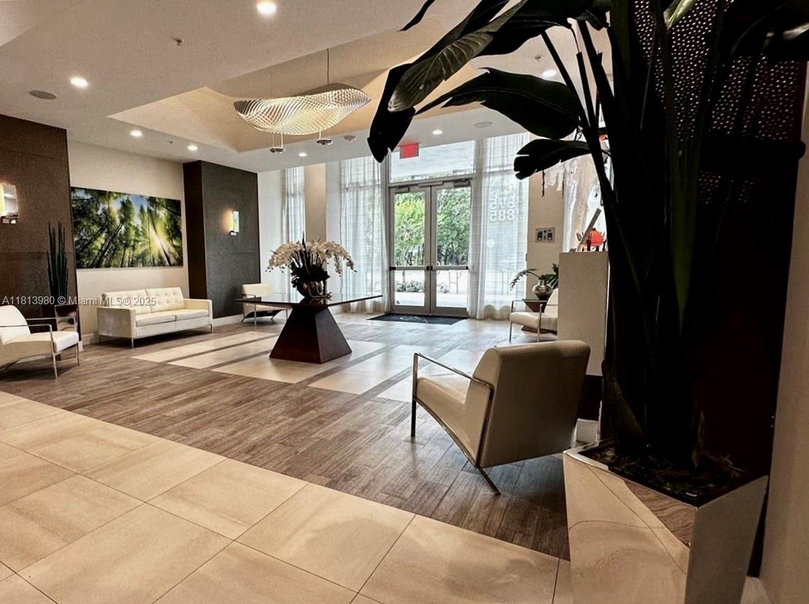 MIDTOWN DORAL CONDO 4 - Residential