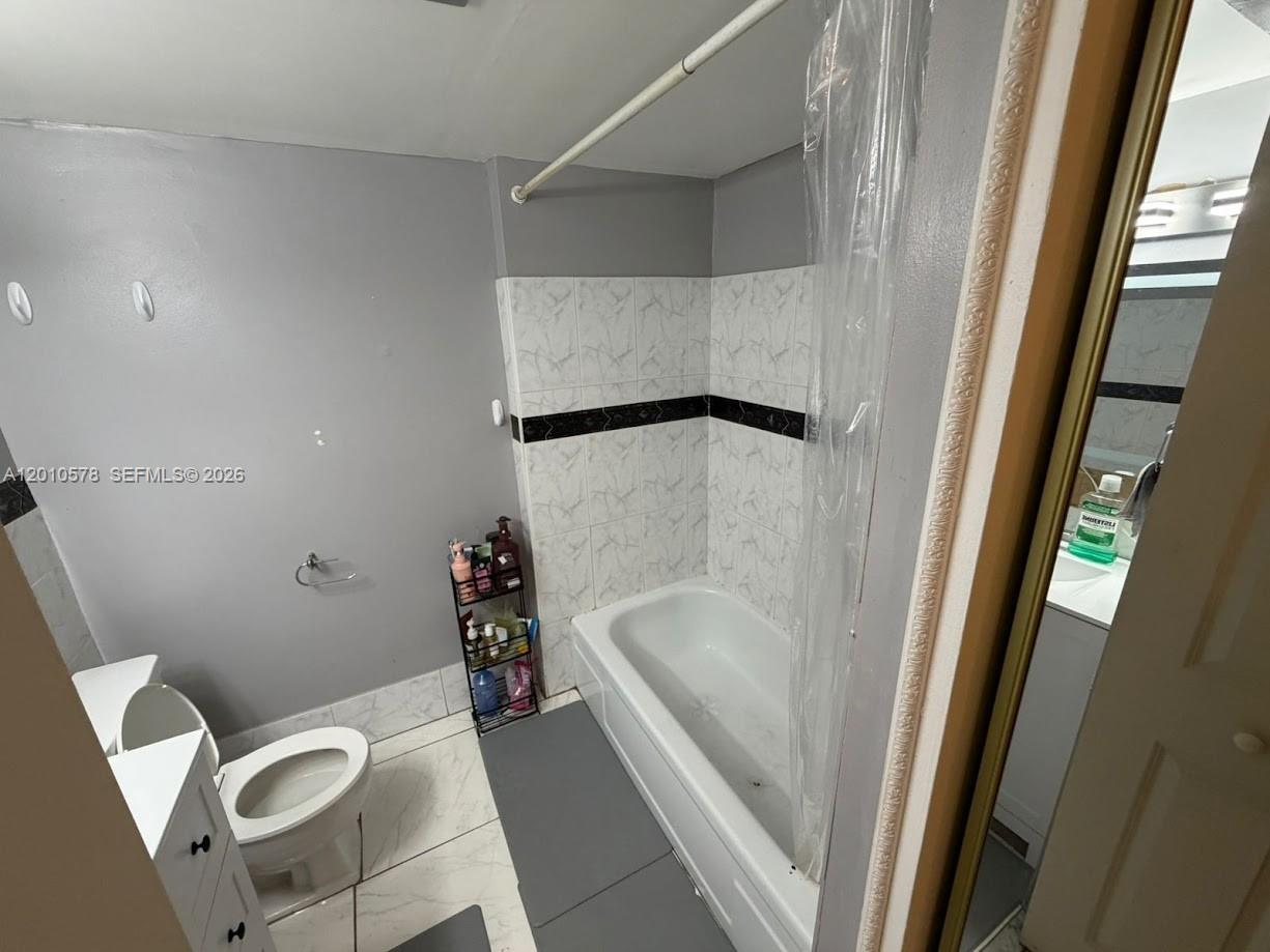BAY PLACE CONDO - Residential