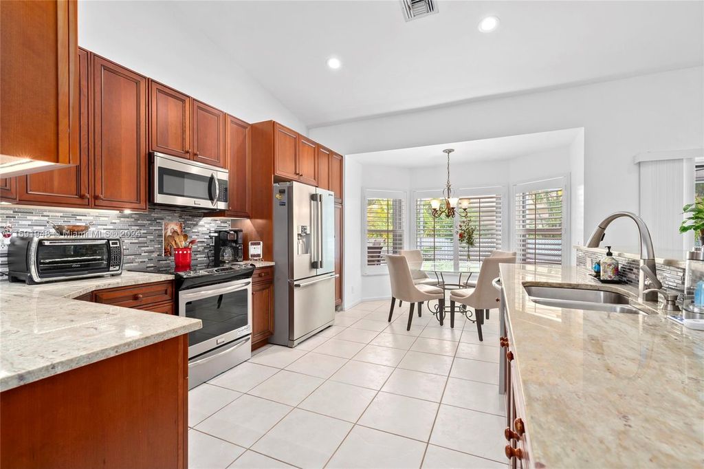 Photo of 4844 Kensington Cir #2, Coral Springs, FL 33076 (MLS # A11591948)